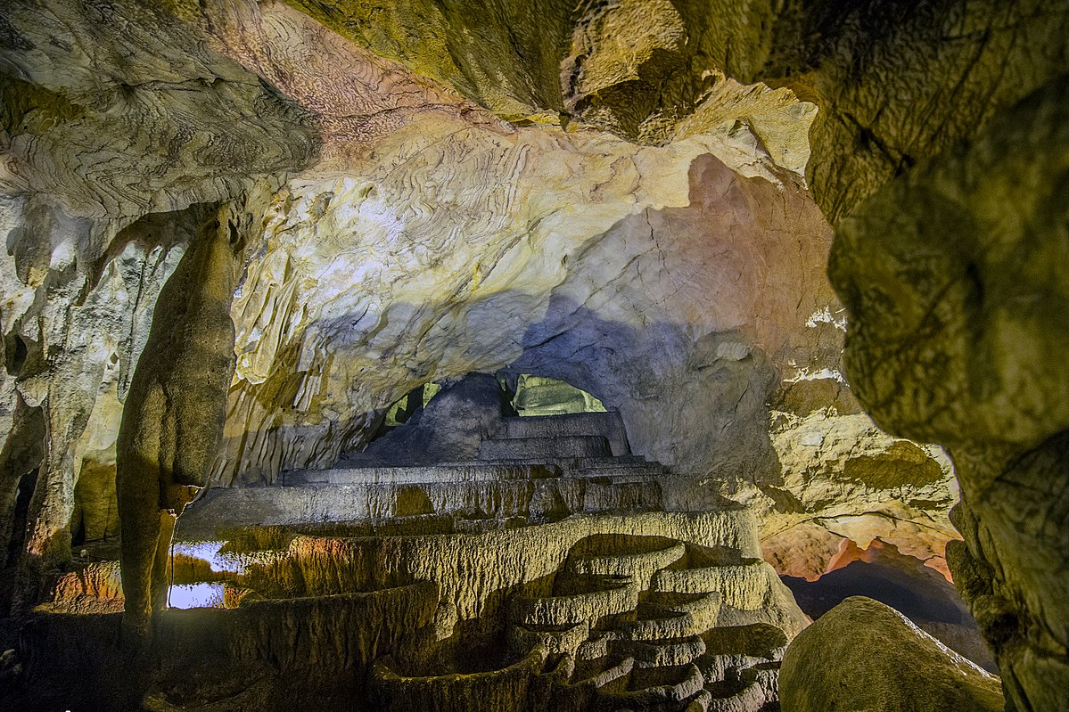 Cave of Radavc (Shpella e Radavcit)